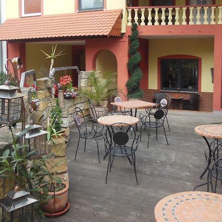 Pension Toscana Schwerin  Extérieur photo